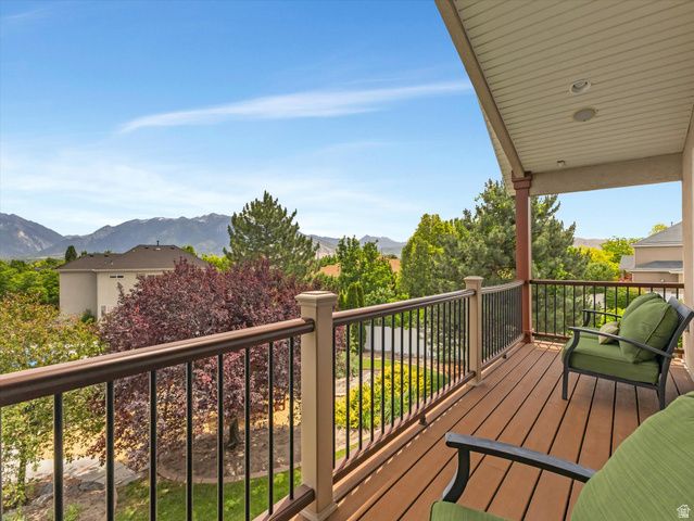 11309 S GREEN GRASS CT, South Jordan, UT 84095