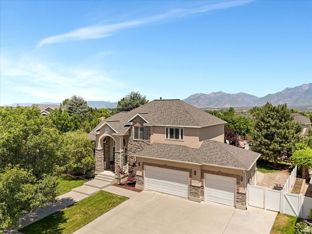 11309 S GREEN GRASS CT, South Jordan, UT 84095