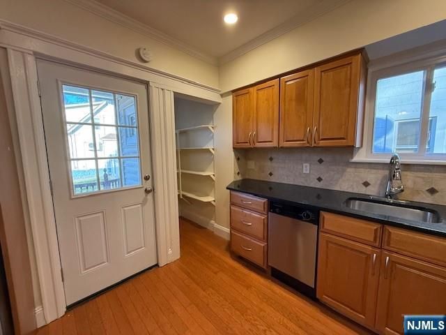 35 Chestnut Street, Tenafly, NJ 07670