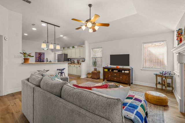 7909 Woodland Drive, North Richland Hills, TX 76182