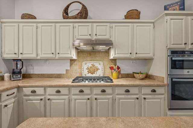 7909 Woodland Drive, North Richland Hills, TX 76182