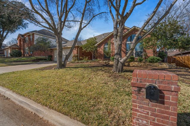 7909 Woodland Drive, North Richland Hills, TX 76182