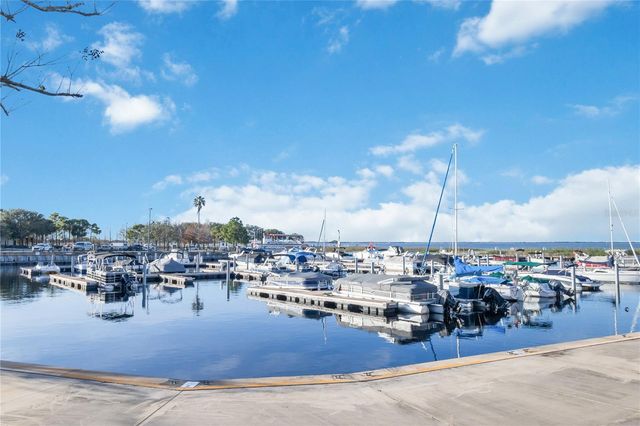 513 CALIFORNIA AVENUE, St Cloud, FL 34769