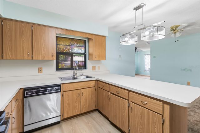 513 CALIFORNIA AVENUE, St Cloud, FL 34769