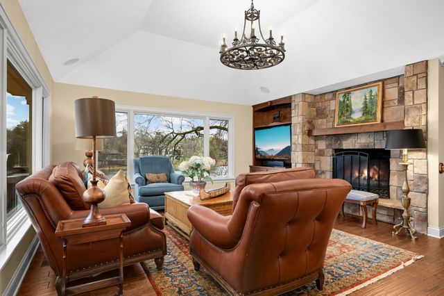 6801 Dakota Trail, Edina, MN 55439