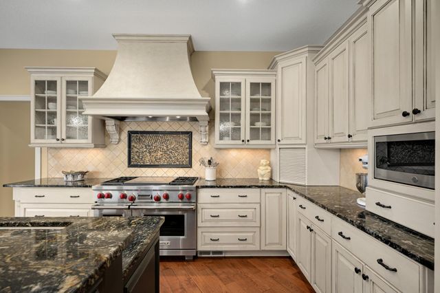 6801 Dakota Trail, Edina, MN 55439