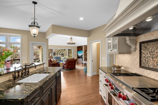 6801 Dakota Trail, Edina, MN 55439