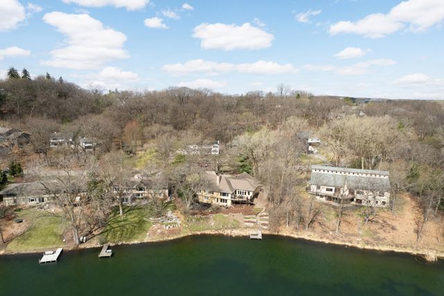 6801 Dakota Trail, Edina, MN 55439