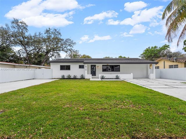 610 NE 164th Ter, Miami, FL 33162
