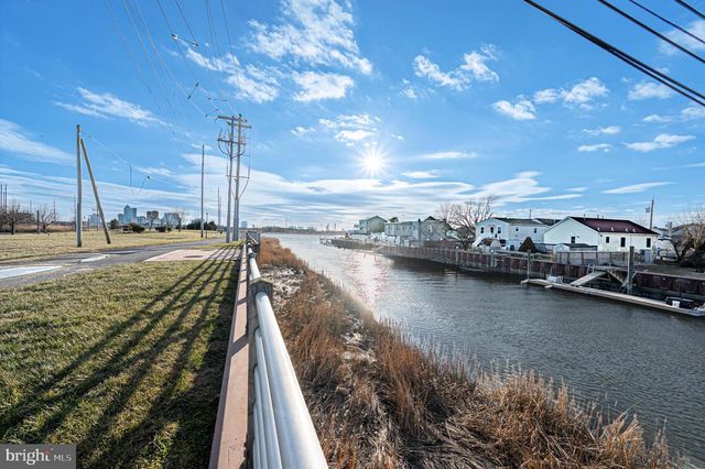 2018 HORACE BRYANT JR DR, Atlantic City, NJ 08401