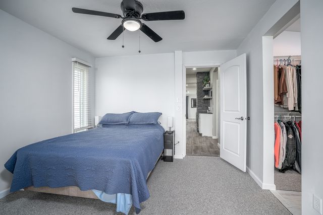 3215 Garfield Street, Clinton, IA 52732