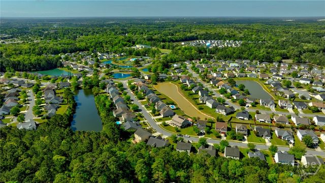 456 Stonebridge Circle, Savannah, GA 31419