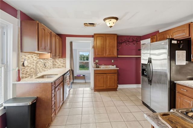 78 Cedar Street, Johnston, RI 02919