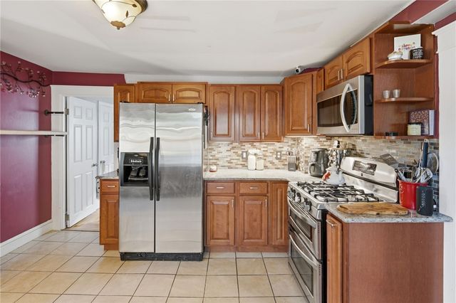 78 Cedar Street, Johnston, RI 02919