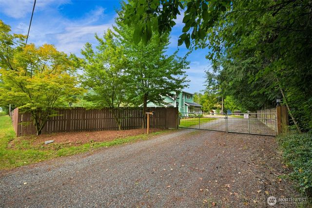 7530 Woodland Drive, Ferndale, WA 98248