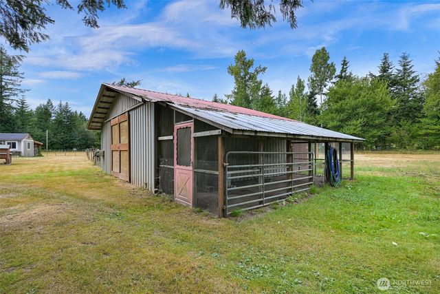 7530 Woodland Drive, Ferndale, WA 98248