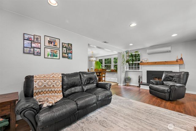 7530 Woodland Drive, Ferndale, WA 98248