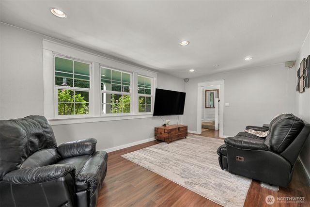 7530 Woodland Drive, Ferndale, WA 98248