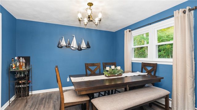 89 Wisteria Drive, Coventry, RI 02816