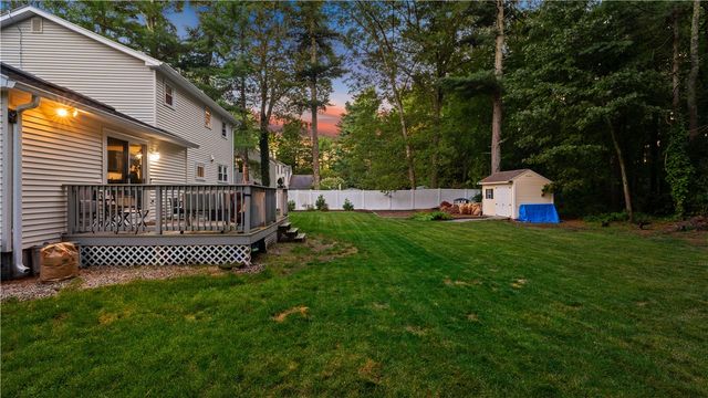 89 Wisteria Drive, Coventry, RI 02816