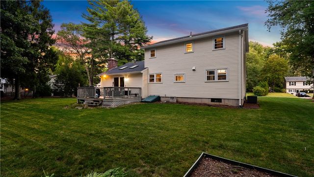 89 Wisteria Drive, Coventry, RI 02816