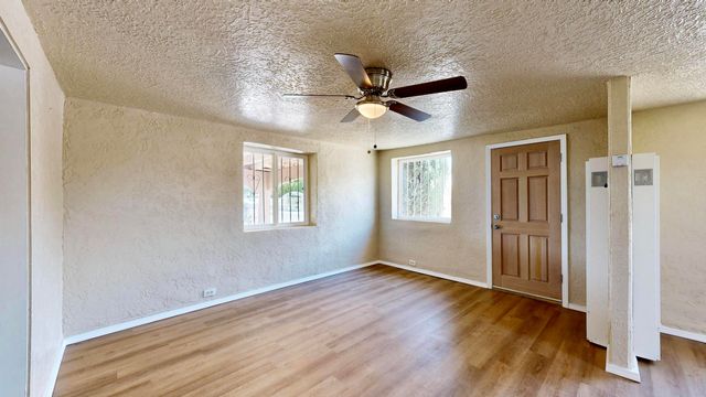 1427 VITO ROMERO Road SW, Albuquerque, NM 87105