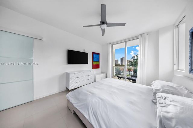 3030 NE 188th St 602, Aventura, FL 33180