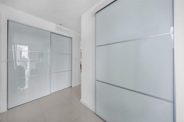 3030 NE 188th St 602, Aventura, FL 33180