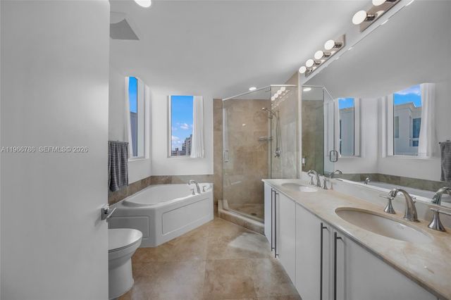 3030 NE 188th St 602, Aventura, FL 33180