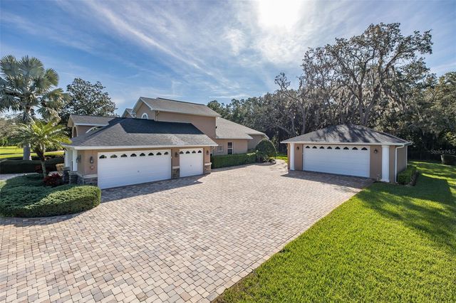 1226 OAK MEADOW POINT, New Port Richey, FL 34655