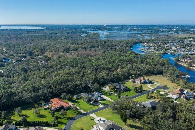 1226 OAK MEADOW POINT, New Port Richey, FL 34655