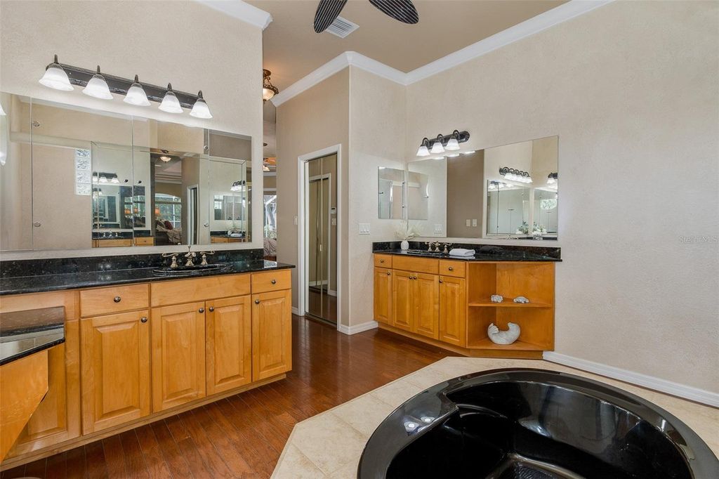 Image 22 of property listing at 1226 OAK MEADOW POINT, New Port Richey, FL 34655