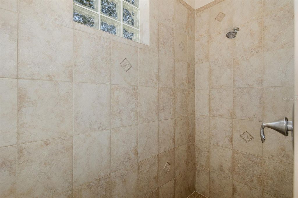 Image 23 of property listing at 1226 OAK MEADOW POINT, New Port Richey, FL 34655