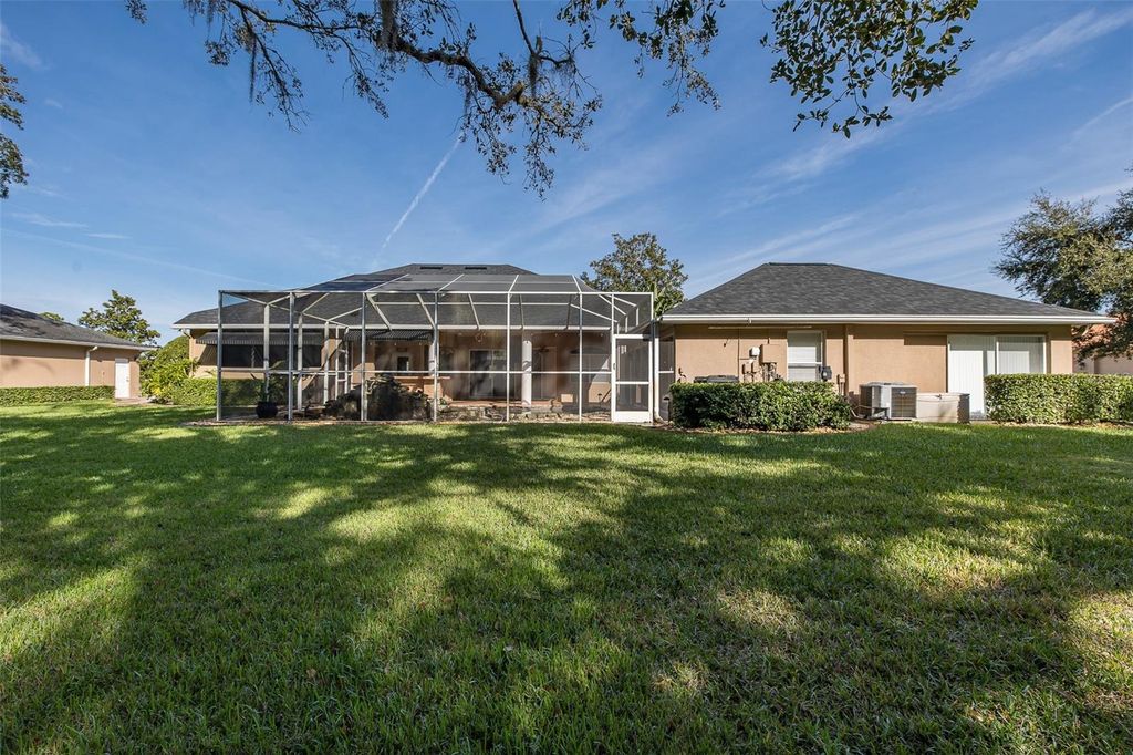 Image 79 of property listing at 1226 OAK MEADOW POINT, New Port Richey, FL 34655