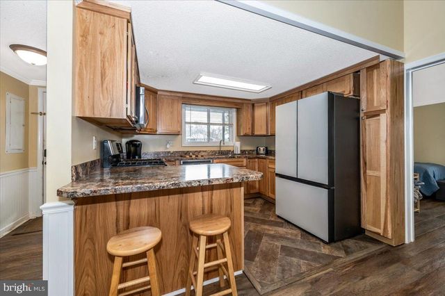 17 CANADA GOOSE LN, Hedgesville, WV 25427