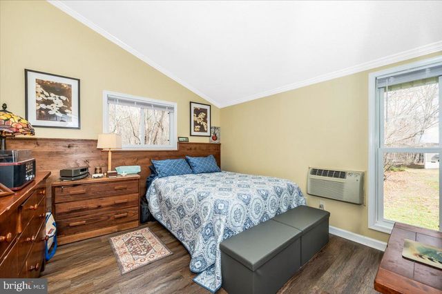 17 CANADA GOOSE LN, Hedgesville, WV 25427