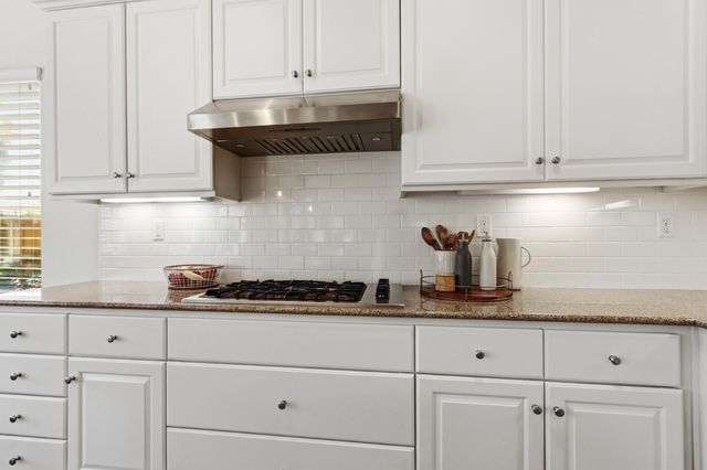 944 Station House Ln, Rocklin, CA 95765