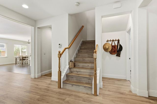 944 Station House Ln, Rocklin, CA 95765