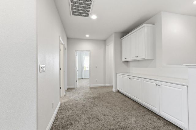 944 Station House Ln, Rocklin, CA 95765