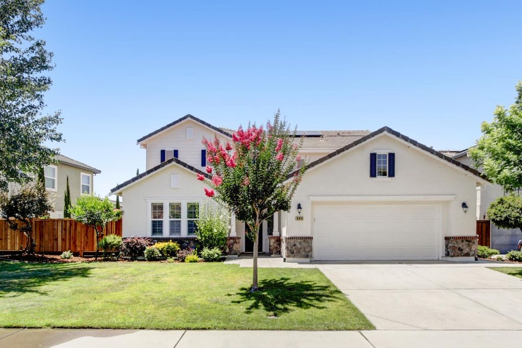 944 Station House Ln, Rocklin, CA 95765