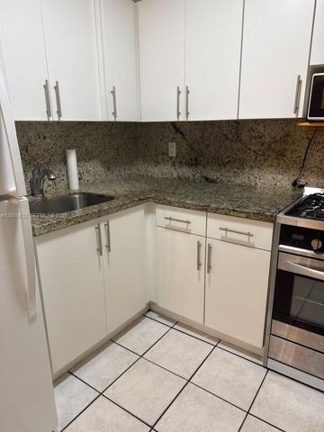 1330 W 54th St 221C, Hialeah, FL 33012