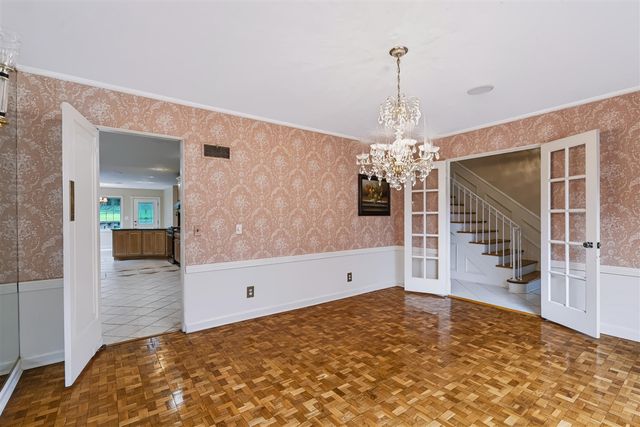 1761 Chevy Chase Boulevard, Kalamazoo, MI 49008