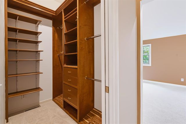 1761 Chevy Chase Boulevard, Kalamazoo, MI 49008