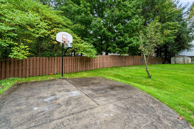 1761 Chevy Chase Boulevard, Kalamazoo, MI 49008