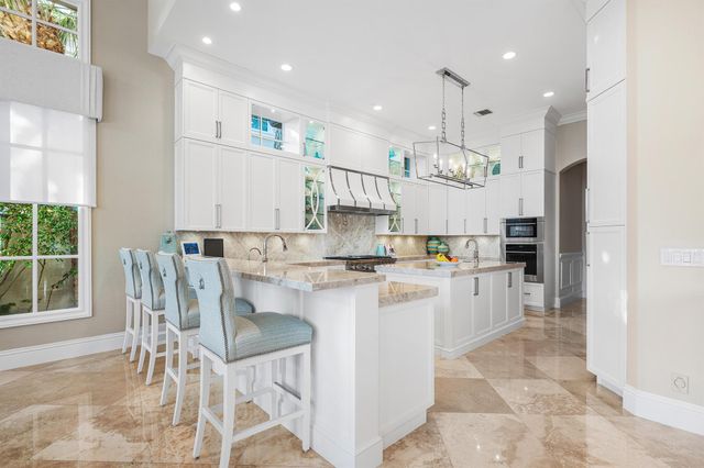 252 S Maya Palm Drive, Boca Raton, FL 33432