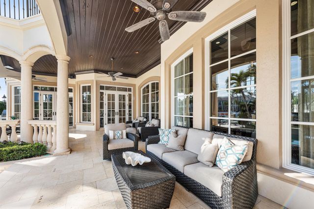 252 S Maya Palm Drive, Boca Raton, FL 33432