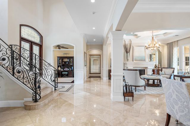 252 S Maya Palm Drive, Boca Raton, FL 33432