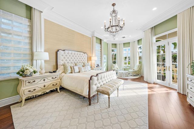 252 S Maya Palm Drive, Boca Raton, FL 33432