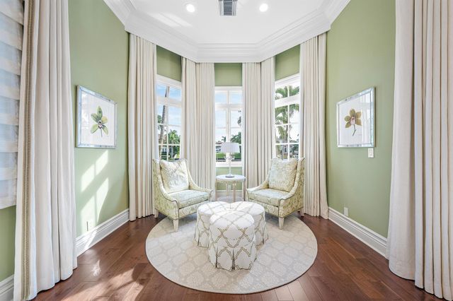 252 S Maya Palm Drive, Boca Raton, FL 33432