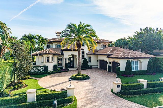 252 S Maya Palm Drive, Boca Raton, FL 33432